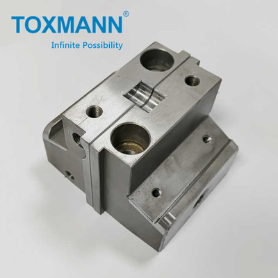 Precision Mould Parts / Auto Mould Components met EDM Machining Slide Mould Side Base Rails voor Hot Runner System